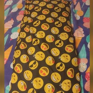 Emoji body pillow
